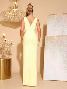 New Women's Three-Dimensional Flower With Shiny Diamond Design Sexy Suspender Sleeveless Slim Fit Sexy High Slit Long Bandage Dress Elegant Women's Wedding, Festival, Dinner Party Dress - Yellow - View 7