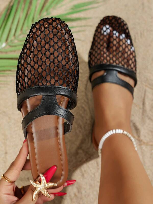Damen Schwarze Mesh Cut Out atmungsaktive Doppelriemen Mule Pantoffeln - Sommer Strand & Lässig Chic Stil, feenartiges französisches einfaches Design Slip-On Flats