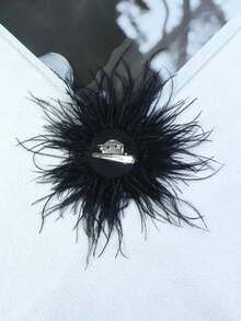 15cm Broche de solapa de pluma de avestruz falsa de alta calidad y estilo retro clásico, accesorio de moda versátil para regalo. Broche de pluma de avestruz vintage europeo y americano, broche decorativo unisex para vestidos, fiestas, manualidades y accesorios para el cabello - flor - Ver 6