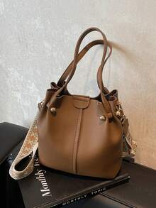 新款时尚小众时尚休闲百搭水桶包，复古经典高品质宽肩带女士单肩包，斜挎包适合工作、约会、购物、日常使用 - 咖啡 - 查看 6