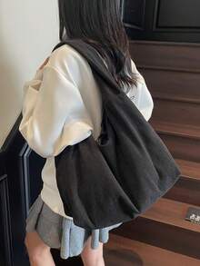 2025新款黑色灯芯绒面料手提包，大容量纯色单肩包，休闲日系托特包，百搭大学生书包，简约时尚手提包，轻便可折叠旅行包，带拉链口袋