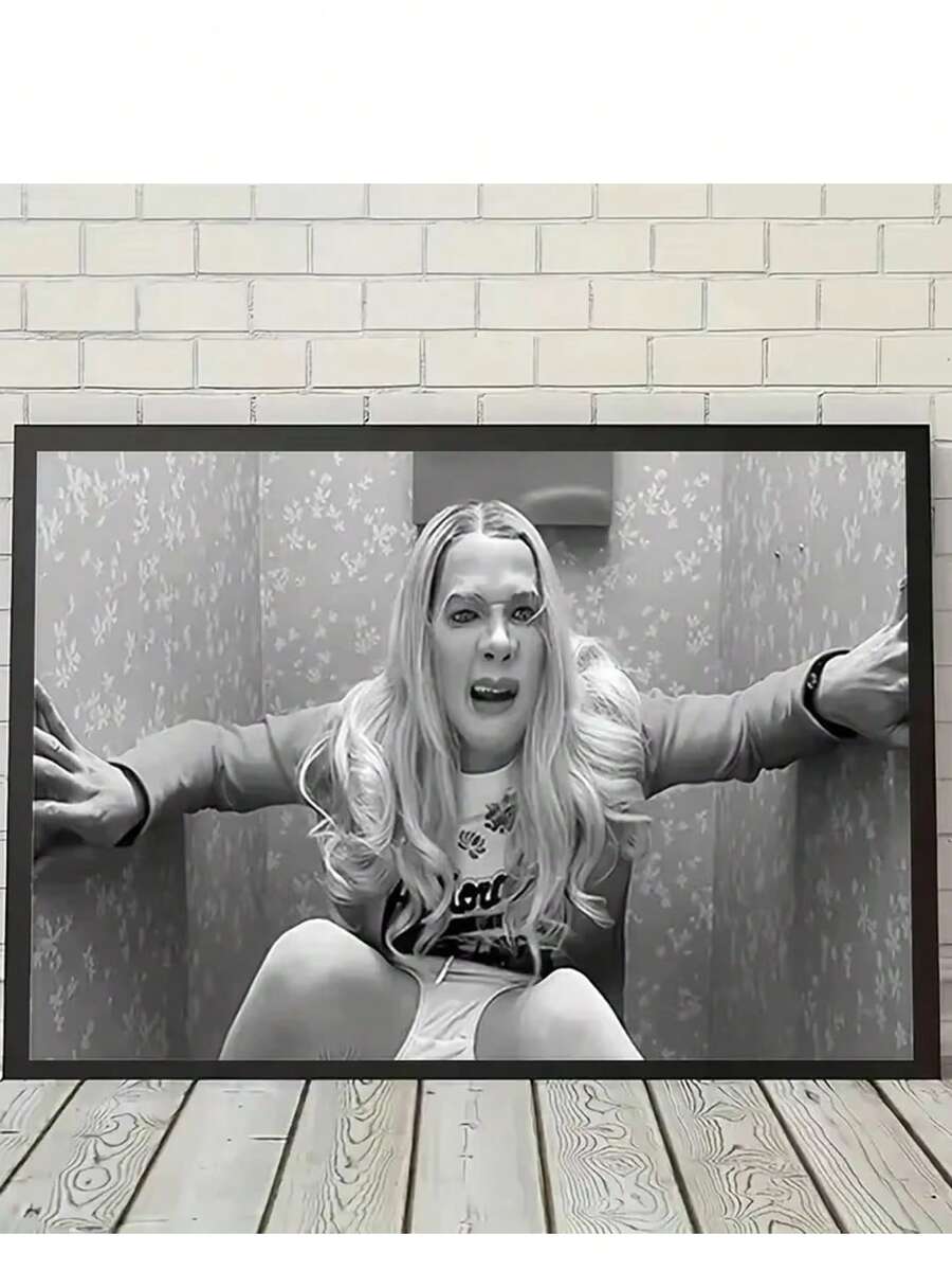 1pc,Funny Bathroom Wall Art,Vibrant And FashionableComedy Movie Character Portraits Bathroom Party Decor Room,Movie Lovers Faculty Style Aesthetic,Vintage Black And White Gothic Dark Poster Canvas Print, Minimalism Canvas Painting Holiday & Birthday Gift, Office Decoration Arranged Artwork Optional Frame