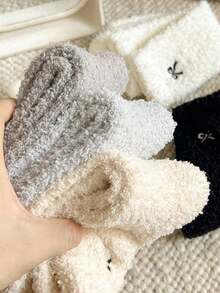 3 Pairs Women's Random Color Fuzzy Bow Socks, Warm And Fashionable For Autumn/Winter - Multicolor - View 3