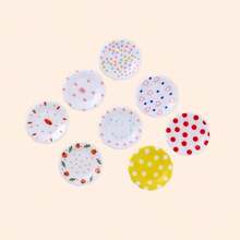 10pcs New Mini Food And Toy Plates, Dollhouse Kitchen Restaurant Scene Desktop Decor, Flower Wave Dot Dessert Plates, Fridge Magnets, Phone Case DIY Accessories, Random Style - Pink - View 3