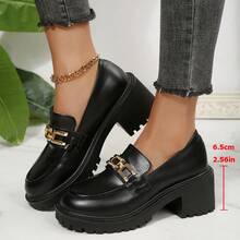 女士高跟鞋、粗跟方头鞋、金属链装饰鞋、圆头女鞋、通勤女鞋、皮鞋、女式厚底乐福鞋、黑色鞋 - 黑色 - 查看 9