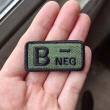 VINCAN 1pc Green Tactical Blood Type Patch - Positive & Negative Embroidered Military Emblem, Suitable For Gear And Apparel, Travel Essentials, Camping, Outdoor Decor - Multicolor - View 5