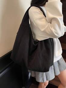 2025新款黑色灯芯绒面料手提包，大容量纯色单肩包，休闲日系托特包，百搭大学生书包，简约时尚手提包，轻便可折叠旅行包，带拉链口袋