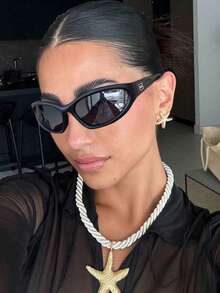 1 副女士黑色椭圆形环绕式时尚眼镜，采用优质 PC 材料制成，Y2K 风格，旅行、度假配饰，季节精选，时尚眼镜，佩戴舒适，适合派对造型、夏季、返校季、海滩派对、街头风格、自拍、假期。 - 彩色 - 查看 1