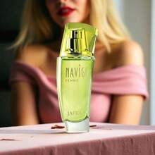 Jafra Navigo Femme Eau de Toilette 50 ml para mujer | Fragancia fresca, femenina y moderna con notas florales y frutales | Aroma versátil para uso diario o ocasiones especiales | Presentación práctica ideal para regalo o colección | Perfume original Jafra que resalta tu estilo y personalidad con elegancia y frescura - Verde - Ver 6