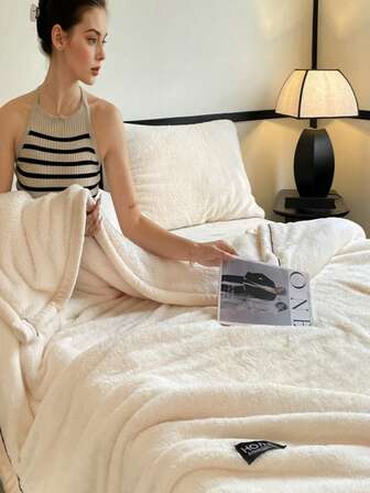 1pc Super Soft & Fluffy Blanket, White, Perfect For Sofa Napping, Bedroom, Office, Camping, Home Decor, Ideal Gift For Valentine's Day