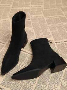 优雅黑色绒面弹力面料女式踝靴，尖头粗跟拉链开合时尚靴子适合街头、商务、派对、婚礼、夜总会，女式弹力靴，2025 新款秋冬保暖内衬女式切尔西靴 - 黑色 - 查看 2