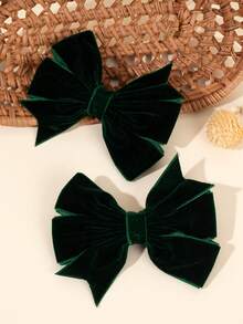 2pcs Dark Green Velvet Hair Bows For Girls Plain Bow Alligator Clips Solid Color Bow Hair Clips Fall Winter Barrettes New Year Gift For Kids Elegant Hairpins Holiday Party Headpiece Kids Baby Hair Accessories