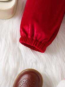 小女孩圣诞节纯色天鹅绒连帽纽扣长袖上衣 + 吊带裙两件套 - 紅色 - 查看 7