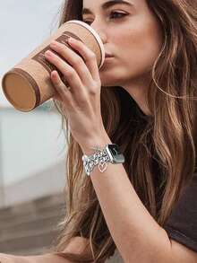 1PC Fashionable Double Thin Flash Leather Rope Hollow Heart Smart Watch Strap, Compatible With Apple Watch 38/40/41/42/44/45/46/49mm, Suitable For Apple Watch Series Ultra/SE/10/9/8/7/6/5/4/3/2/1, Adjustable Length, Easy To Operate (Strap Only, Watch And Case Not Included)