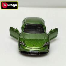 Burago 1/64 مقياس بورشه 911 جي تي 2 آر إس / تايكان تربو إس نموذج سيارة معدنية محاكاة أصلية معتمدة رسميًا، هدية عيد ميلاد للرجال، ديكور وزخرفة - تايكان توربو إس جرين - مشاهدة 4