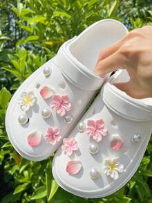 18个粉色花朵、白色花朵、粉色花瓣、白色ABS珍珠鞋夹，DIY装饰，多功能鞋饰，适用于女士凉鞋、拖鞋、花园鞋、沙滩包，是节日和生日礼物的绝佳选择。 - 彩色 - 查看 4