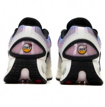 Nike Zapatillas deportivas de running con amortiguación y transpirabilidad DN para mujer