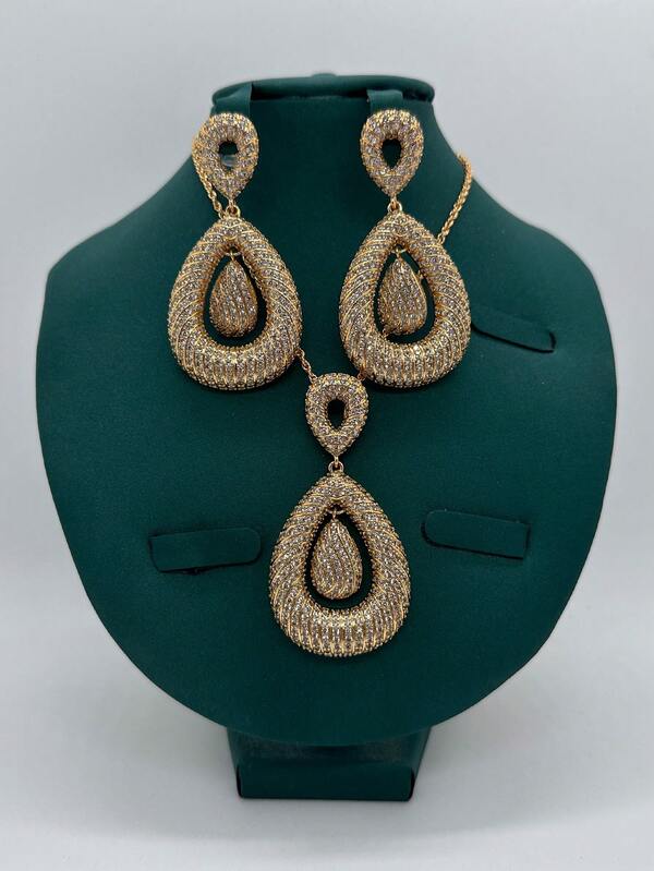 Gold-Color Earrings & Necklace 2 Pieces Set, White Zirconia Stone, Bridal Jewelry Suitable For Wedding Dress, Party, Evening Wear, High-End Necklace & Earring Set