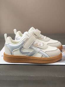 1 Pair Kids Sports Shoes Running Shoes Girls Sports Shoes New Autumn Bestselling Shoes Children Anti-Slip Breathable Boys Soft Bottom Student Casual Shoes