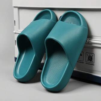 1 Pair Solid Color Basic EVA (Ethylene-Vinyl Acetate Copolymer) Christmas Casual Home Summer Men Slippers