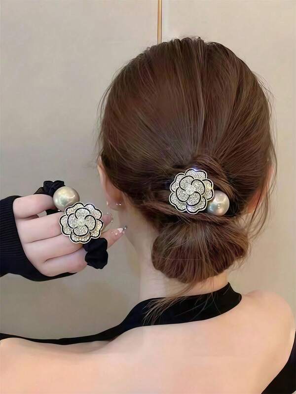 1 Stück Modische elegante Haargummi mit Kunstperlen und funkelnden Strass-Blumen für Damen, Haargummi als Haarschmuck, geeignet für Feiertage, Partys, Strand, Outfits, Alltag, Boho, elegant, süß, Party, Sport