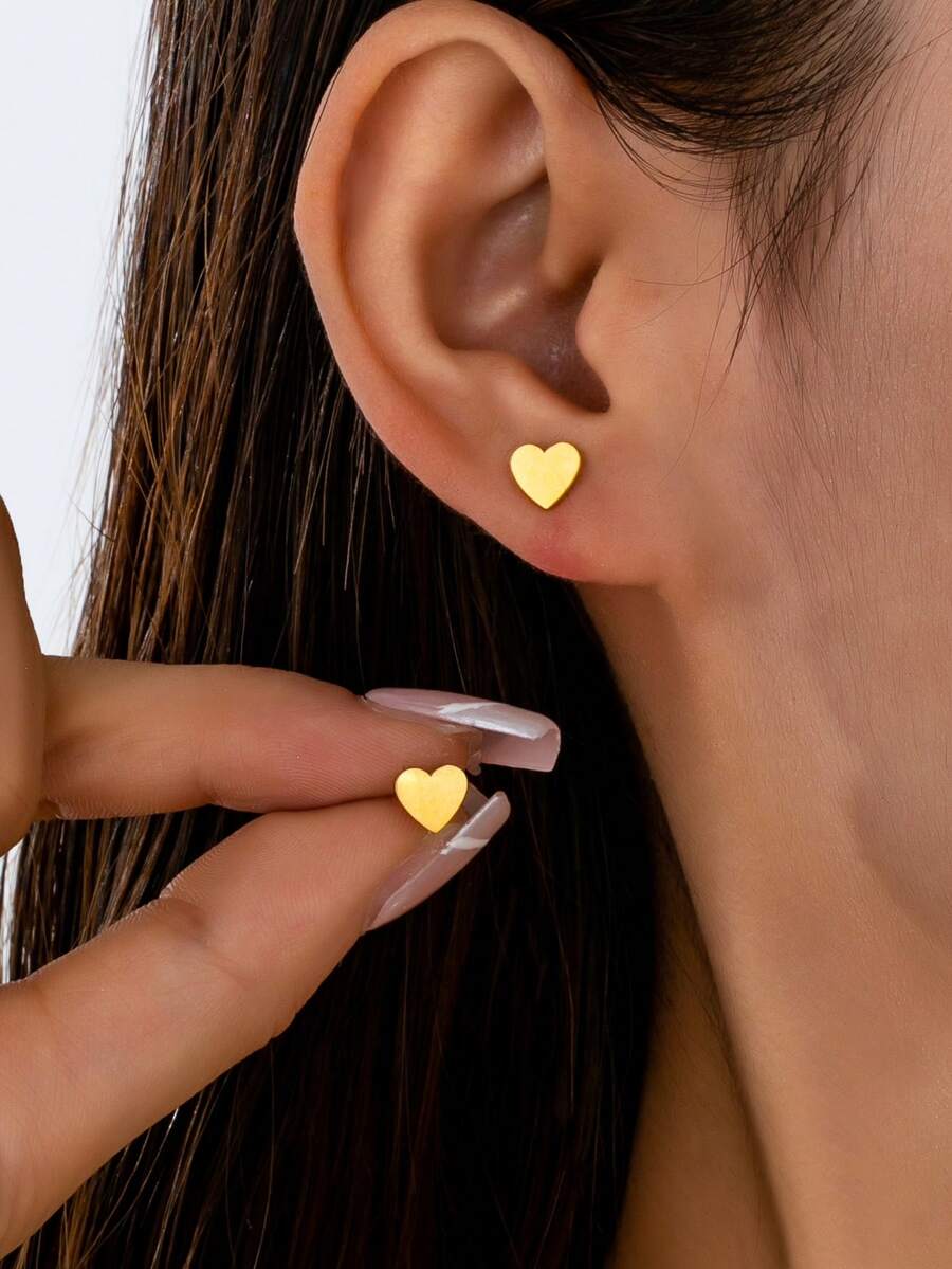 1 Pair Delicate & Petite Heart Stainless Steel Stud Earrings - Gold - View 1