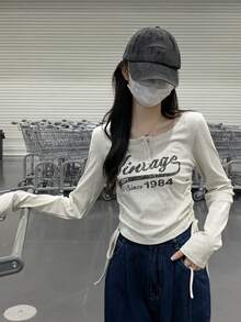 美式侧抽绳 T 恤女款，半开领长袖，印花修身短上衣 - 灰色 - 查看 3