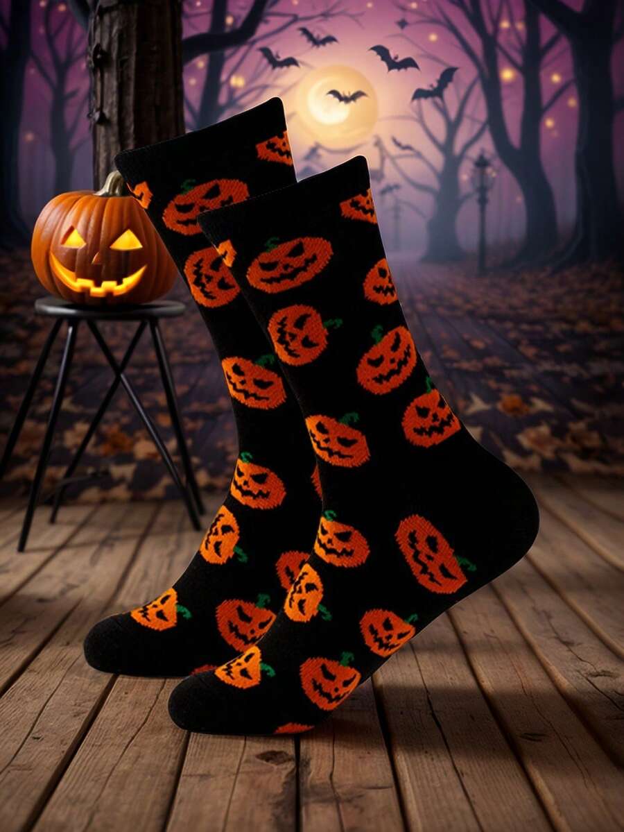 1 Pair Of Men's Halloween Themed Medium Length Socks, Suitable For Both Men And Women, A Must-Have For Autumn And Winter, Comfortable And Breathable, Suitable For Gift Giving, The Perfect Choice For Men