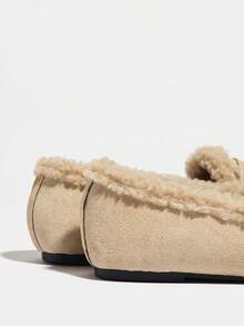 女装时尚2025秋冬新品保暖内衬保暖软底通勤平底棕黑色方头一脚蹬舒适百搭仿羊毛休闲复古乐福鞋