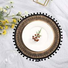 4 Stücke/6 Stücke/8 Stücke schwarze herzförmige runde Tischsets, Tischdekoration kann als Tischsets, Untersetzer, Tisch, Couchtisch und Terrasse verwendet werden. Geeignet für Zuhause, Restaurant, Küche, Hotel und Büro runde Tischset Dekorations-Set