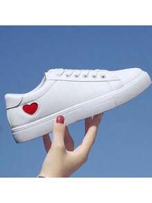 Personalized Love Heart Sneakers, Customized With Name, Birthday Gift, Anniversary Gift, Classmate Gift, Family Gift, Bridesmaid Gift, Bride Gift