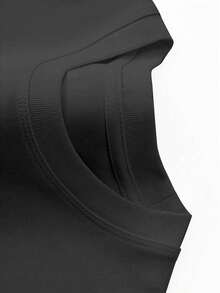 100% Cotton Men's Printed Short Sleeve Shirt. A Loose Fit, High Quality, Comfortable To Wear, It Is Suitable As A Jacket, Perfect For Dates And Gifts. - Black - View 4