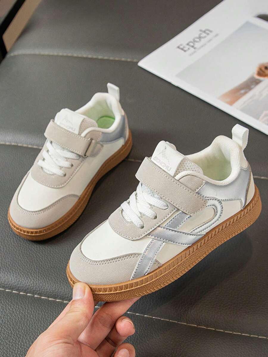 1 Pair Kids Sports Shoes Running Shoes Girls Sports Shoes New Autumn Bestselling Shoes Children Anti-Slip Breathable Boys Soft Bottom Student Casual Shoes