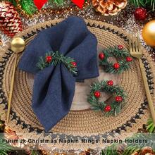 10 pezzi Anelli portatovaglioli natalizi con bacche di agrifoglio, fibbie per tovaglioli, ghirlande di pigne e bacche rosse, portacandele per decorazioni natalizie, compleanni, matrimoni, feste del Ringraziamento e banchetti