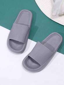 Dép nam đế dày kẻ sọc đen thời trang mới, chất liệu EVA thoáng khí, thoải mái, thích hợp cho nhà ở và phòng tắm. (Đối với người có bàn chân rộng, vui lòng đặt mua lớn hơn một cỡ) - Xám - Xem 6