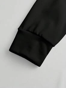 男士春秋漸層色字母藝術印花防皺連帽衛衣街頭時尚休閒戶外運動束口鬆緊腰抽繩運動褲套裝 - 黑與白 - 查看 5