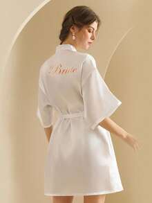 1 buc halat cu inițială pentru mireasă și domnișoară de onoare, ținută pregătitoare pentru petrecerea de nuntă, accesorii pentru ceremonie și recepție, pijamale pentru femei, pijama pentru domnișoare de onoare de primăvară-vară, rochie de mireasă, petrecere cu cea mai bună prietenă, halat de baie brodat, halat de baie pentru mireasă, petrecere de nuntă, accesorii pentru petreceri de sărbători și nunți în aer liber