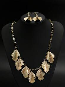 3 قطع طقم قلادة وأقراط ذهبية عتيقة بتصميم ورقة السرو المميز، مناسب للارتداء اليومي والمناسبات والحفلات والهدايا