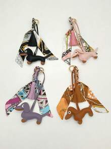 1 sztuka uroczego breloczka ze skóry ekologicznej z jamnikiem i różowym chwostem z szalika – modne dodatki do torebek, smycze do telefonów i akcesoria do portfeli DIY, biżuteria damska na klucze | Darmowa wysyłka uroczego wisiorka z jamnikiem | Złote akcesoria, samodzielne wykonanie portfela