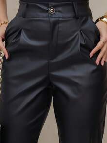 A&DD MODA, REF: H969, Women's Pants, Casual, Leather, Straight Leg, Front Pockets, Back Pockets, No Matching Belt, Sophisticated Style, Elegant, Comfortable, Modern Look, Versatile Piece, High Quality, Casual-Chic Look. - màu đen - Xem 4