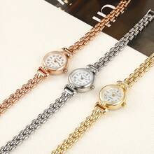 1 Set Of New Fashion Bracelet Women's Watch Retro Luxury Fashion Simple Elegant Light Luxury Elegant Versatile Watch Women's Quartz Watch Perfect For Everyday Wear, Birthday Gifts, Parties, Holiday Gatherings, And As The Ideal Gift For Yourself Or Friends