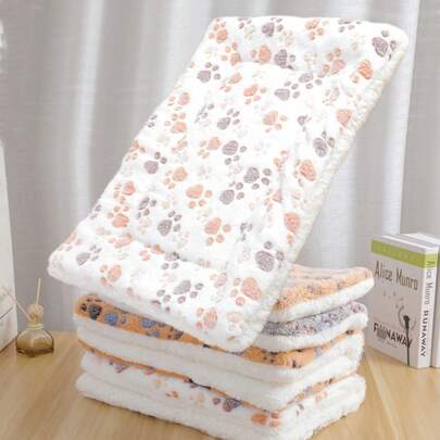 1pc Thick Coral Fleece Pet Pad With White Paw Print, Warm And Suitable For Small/Medium Cats And Dogs, All Seasons
