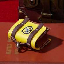 Miniso Estuche para auriculares de la serie Harry Potter de MINISO, estilo universitario, de 2.56*2.36*1.18 pulgadas (1 pieza)