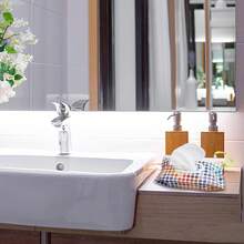 1 Stück tragbare Feuchttücher-Tasche, unverzichtbar für Mütter unterwegs, wiederverwendbare Feuchttücher-Tasche, kompakter Feuchttüchen-Behälter, Reise-Feuchttücher-Halter, tolles Geschenk zu Weihnachten, Halloween, Erntedankfest