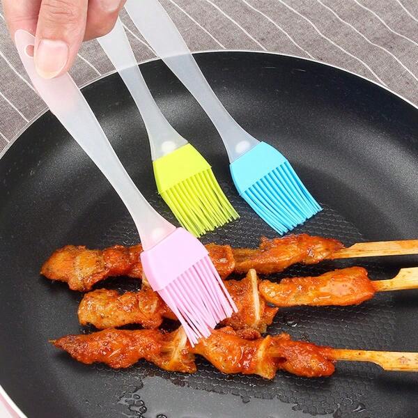 1PC Silicone Split Oil Brush Kitchen Household Seasoning Brush High Temperature Baking Brush Cake Greasing Brush Barbecue Brush