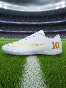 青少年及情侣运动鞋，校园学生运动足球鞋，软钉足球鞋，柔软防滑鞋底