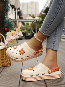Women's  Floral Platform Clogs - Breathable Lightweight Closed Toe  Sandals With Adjustable Strap, Casual Summer Sandals For Women | Perfect For Beach, Pool & Daily Outfits, Cute Summer Slides For Women. - Màu be - Xem 5