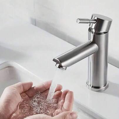 Grifo de acero inoxidable de un solo orificio, grifo de fregadero montado en encimera, grifo de fregadero de baño de una sola manija para agua fría, válvula de salida de agua fría, diámetro de rosca universal G1/2. Adecuado para baños, cocinas, lavaderos, autocaravanas, hoteles, apartamentos, fregaderos de inodoro y lavabos. Un accesorio esencial para hogares modernos y un regalo ideal para las vacaciones.