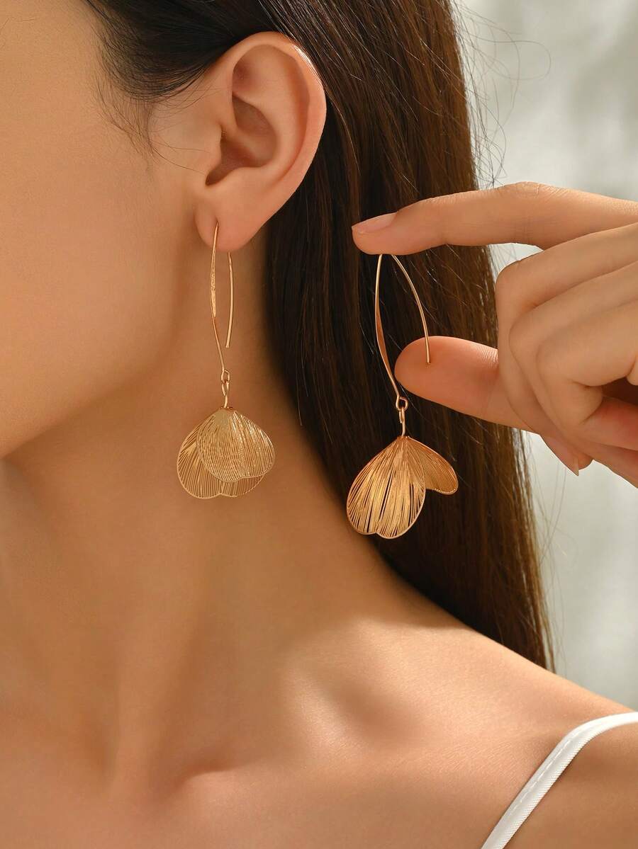 1 Pair Vintage Elegant Long Petal Flower Earrings, Versatile For Vacation And Daily Wear