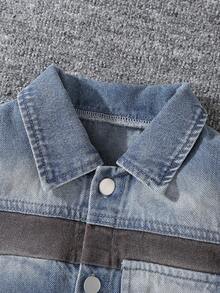 1 件装年轻男孩休闲牛仔夹克，印有 Trust 字母，舒适日常穿着，秋冬新品